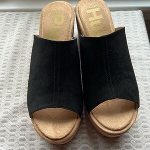 Hush puppies clogs never worn